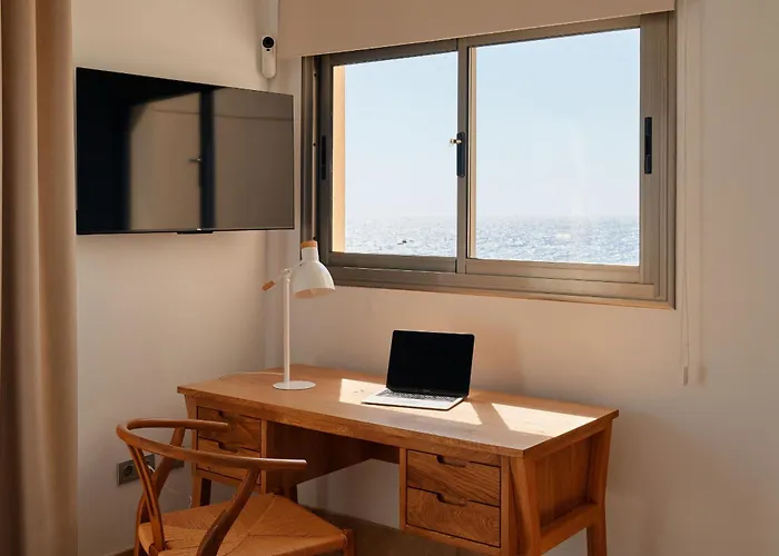 Costera, Mar, Golf Y Muelle Deportivo San Miguel de Abona