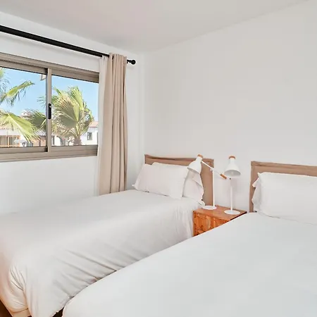 Costera, Mar, Golf Y Muelle Deportivo Domek alpejski