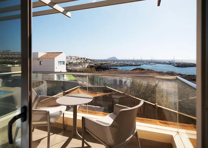 Costera, Mar, Golf Y Muelle Deportivo Chalet *