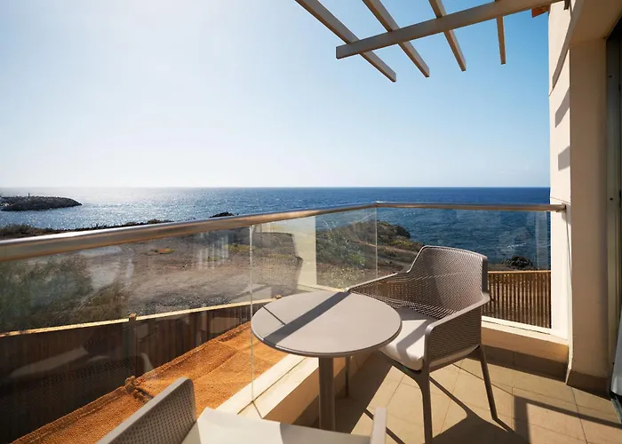 Costera, Mar, Golf Y Muelle Deportivo Alpesi faház