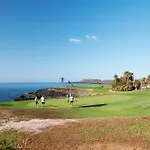 Costera, Mar, Golf Y Muelle Deportivo