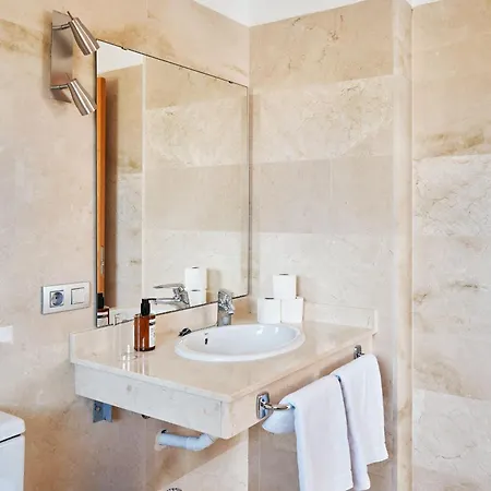 Costera, Mar, Golf Y Muelle Deportivo בקתה