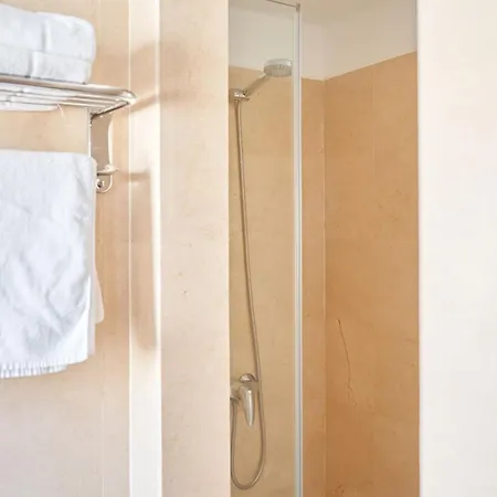 Costera, Mar, Golf Y Muelle Deportivo סן מיגל דה אבונה