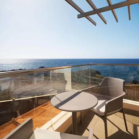 Costera, Mar, Golf Y Muelle Deportivo בקתה